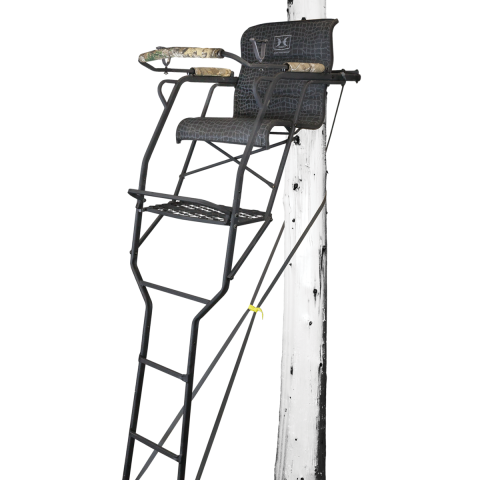Hawk 20 foot Big Denali 1.5 Man Ladder Stand w/Her